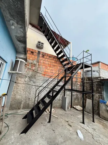 Escada de Metal de patamar 