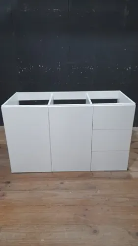 Vendo Armario de Banheiro Novo em MDF