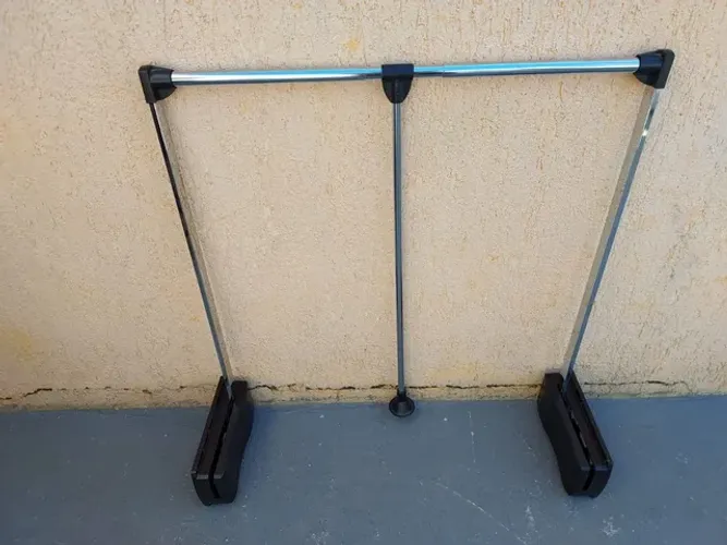 Arara suspensa