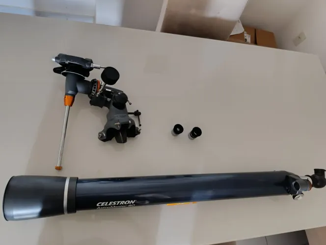 Pra vender logo - Telescópio Celestron® Astromaster 90 EQ