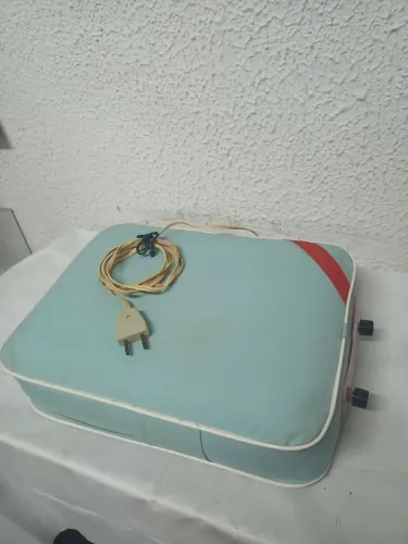 Almofada vibratória ,massageadora , antiga , USADA