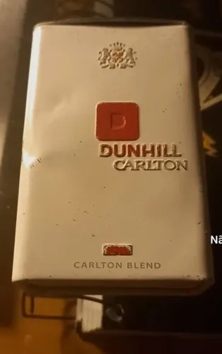 Lata antiga colecionável Carlton 