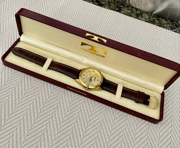 Relógio Mondaine