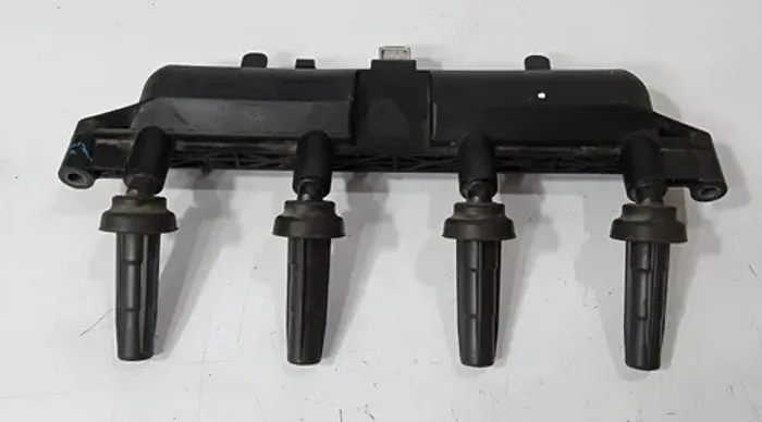 Bobina Peugeot 206 207 C3 1.4 2008 - 2012 / *0
