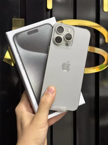 Celular iPhone 15 Pro Max 256gb - Sem Uso - 100% de Bateria ! Loja Fisica