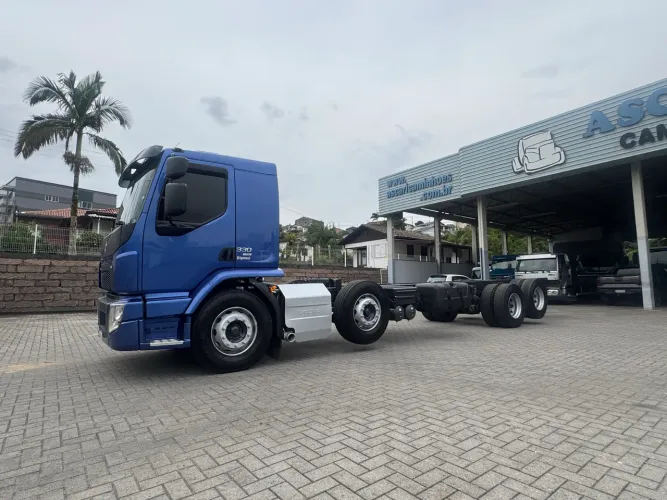 Volvo Vm 330 8x2 Ano 2021