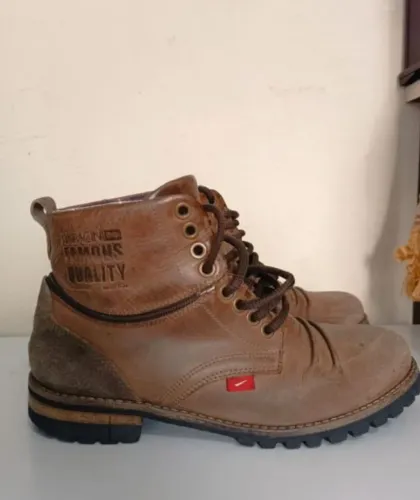 Bota Feminina Couro Ferracini 
