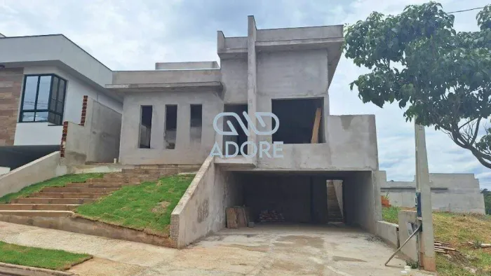Casa à venda no Condomínio Reserva Central Parque - Salto/SP