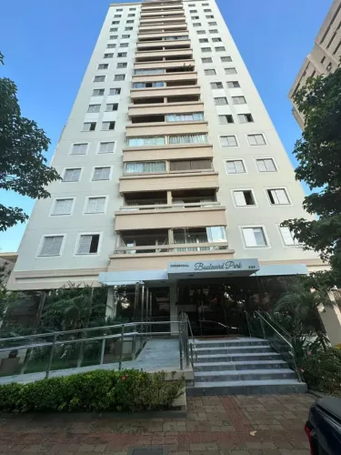 Edifício Boulevard Park _ Centro