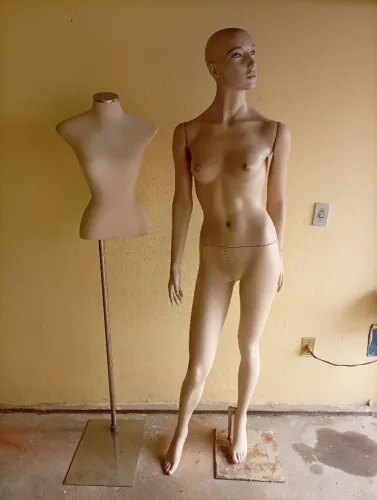 Manequins