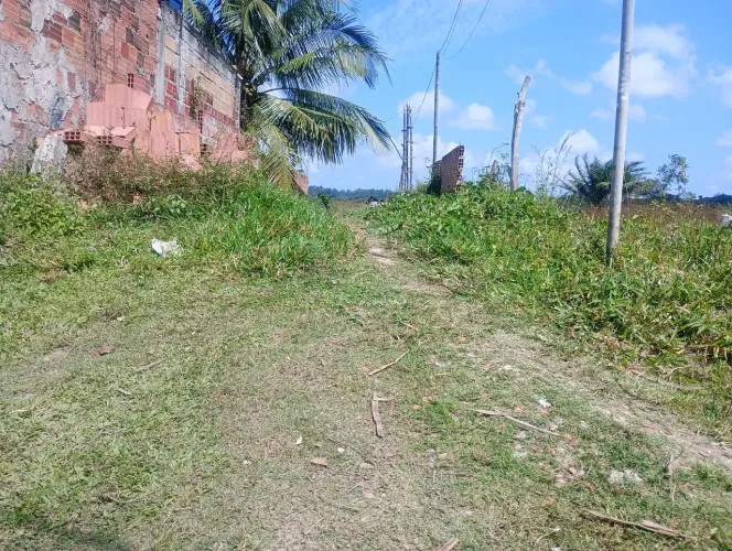 Terreno 6x25 instalação de água no lugar 