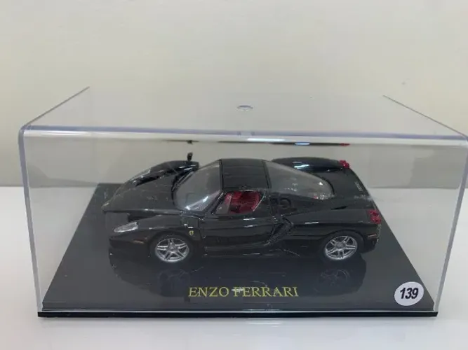 Miniatura Outros Ferrari Enzo/Ferrari 0