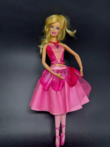 Barbies diversas