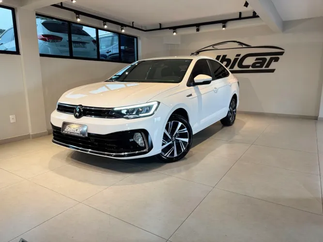 VOLKSWAGEN VIRTUS HIGHLINE 200TSI 2023 *ÚNICO DONO*