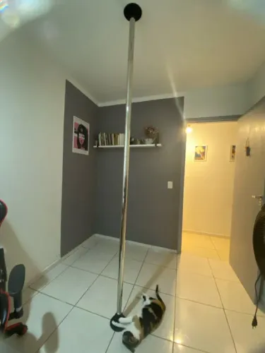 Barra de Pole Dance Gaia Giratória Quick Lock