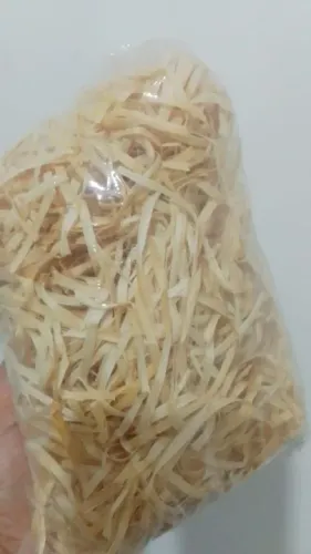 Palha de madeira para decoração 50g