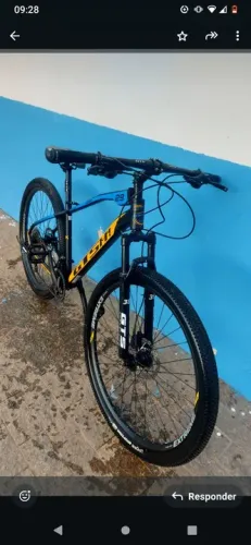Bicicleta GTS em ótimo estado com suporte para o carro