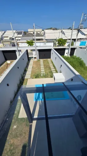 Casa à venda em Pedra de Guaratiba, Rio de Janeiro-RJ: triplex novíssimo com 3 quartos, su