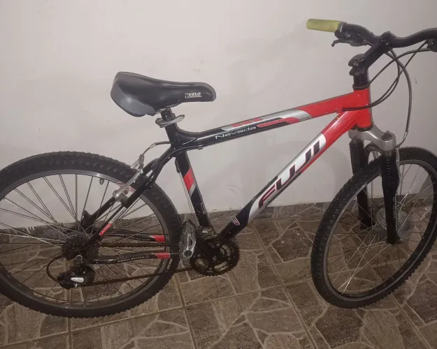 MTB Fuji Nevada