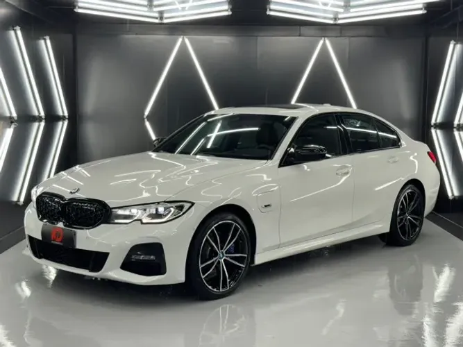 BMW 330E M Sport 2.0 Turbo Híbrido AU 2022