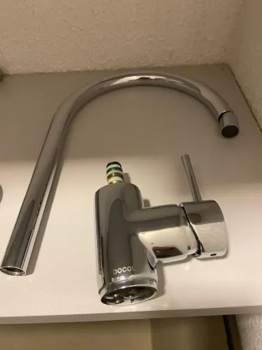 Torneira Docol Cold Start bica alta de mesa para cozinha 