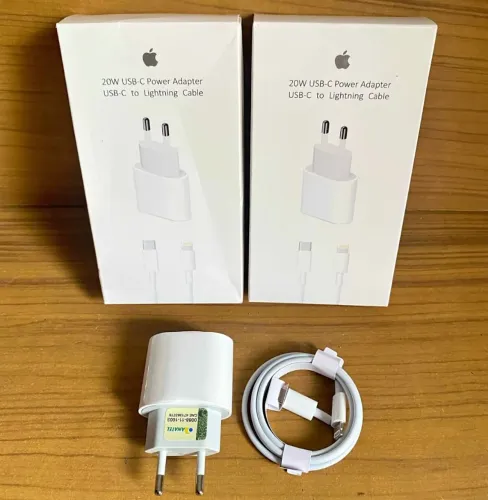 Carregador de iPhone turbo 20w Completo cabo e fonte Entrego Apple