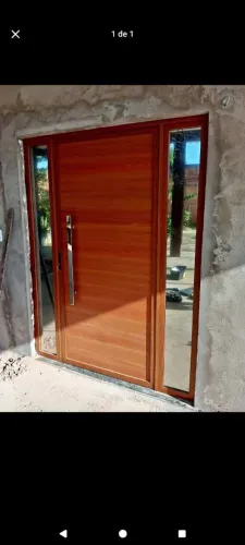 Porta de alumínio