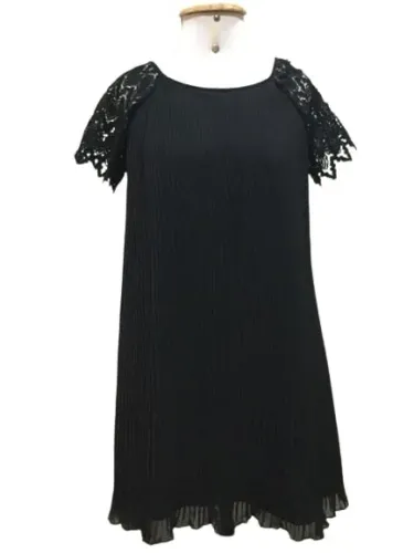 Vestido Oh Boy Crepe Plissado Preto Com Renda Tamanho P