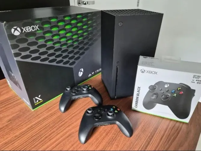 Xbox séries X + 2 controles 1 ano de garantia em até 10x