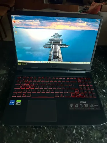 Notebook Acer Nitro 5 / Core i5 11ºth / 8GB / GTX 1650 / Nvme 512GB