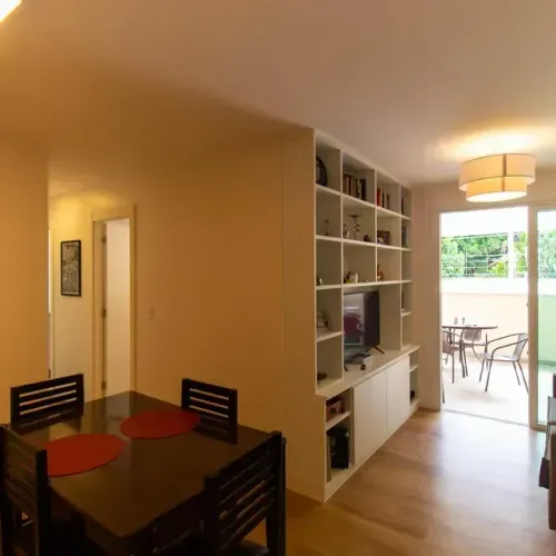 Imóvel para venda possui 105 metros quadrados com 2 quartos em Badu - Niterói - RJ