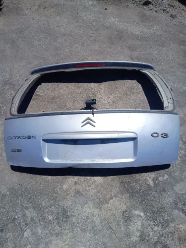 C3 TAMPA DE MALA