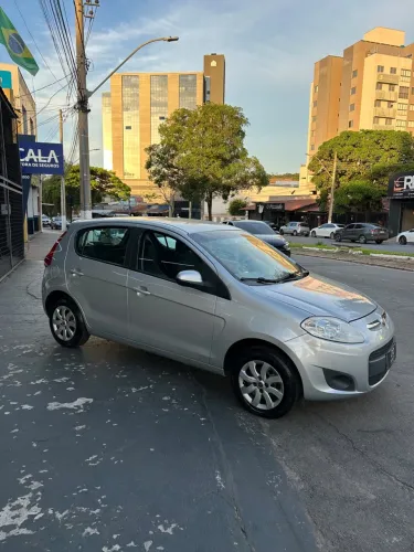Fiat Palio Attractive 1.0 EVO Fire Flex 8V 5P 2015