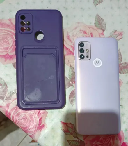 Moto G30 ótimo estado único dono com a frontal intacta e original, aceito proposta.