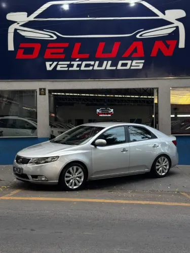 Kia Motors Cerato 1.6 16V Aut. 2013