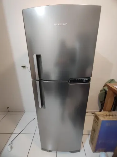 Geladeira Brastemp Frost Free 375L - Platinum/Inox