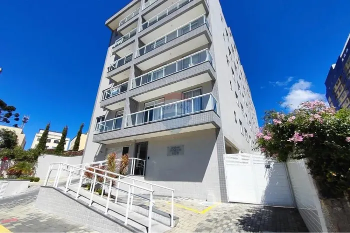 Apartamento Mobiliado para Alugar com Vaga e Lazer no Alto
