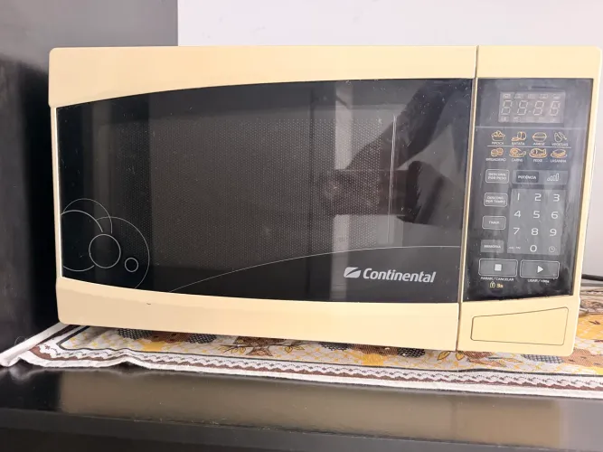 Microondas Continental 22 litros 