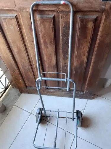 Carrinho de feira ,100,00
