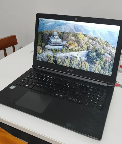 Notebook Acer Aspire 3 Intel i5 7200U 8GB RAM 1 TB HD Win 10 Home