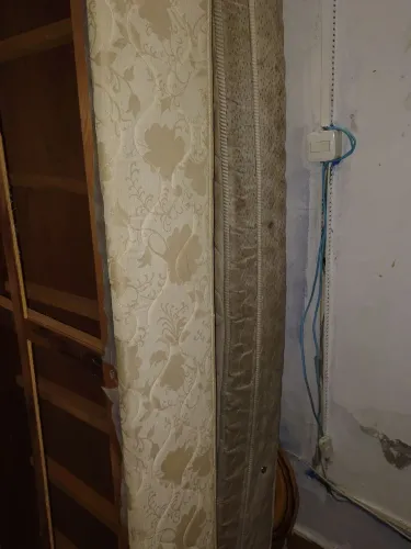 Vende- se cama 