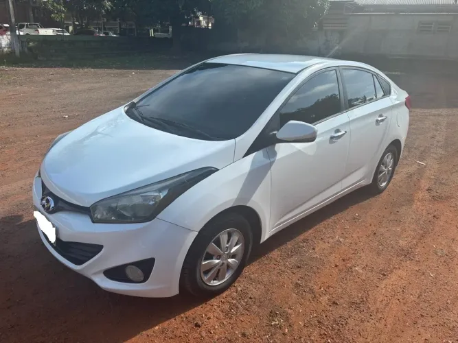 Hyundai HB20S C.plus/c.style1.0 Flex 12V Mec. 4P 2014
