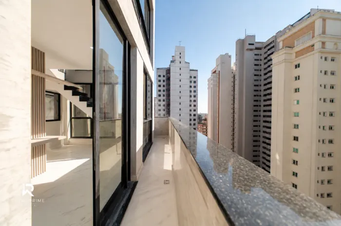 Cobertura Face Norte, 1 suíte 1 vaga para locação, 50 m² - Batel - Curitiba/PR