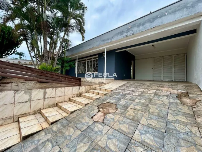 Casa para alugar em Americana, Chácara Machadinho II, com 3 quartos, com 217 m²