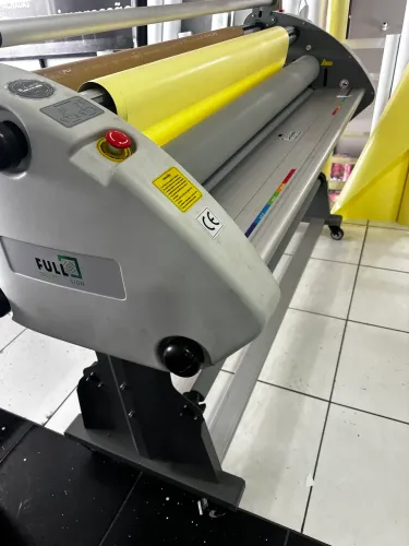 Laminadora automática quente e frio