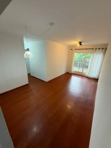 Imóvel para aluguel com 70 metros quadrados com 2 quartos em Vila Olímpia - São Paulo - SP