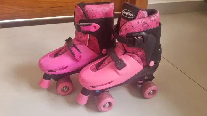 Patins 4 rodas com tamanho ajustável 39 ao 42