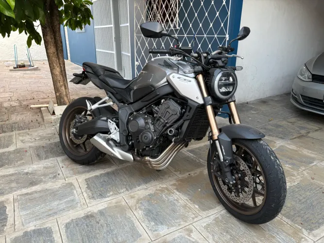 Honda CB650R 2021