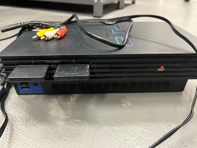 PS2 com 1 controle | vários jogos |desbloqueado