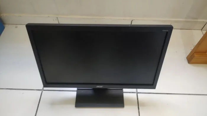 Monitor 19,5 Acer V206hql